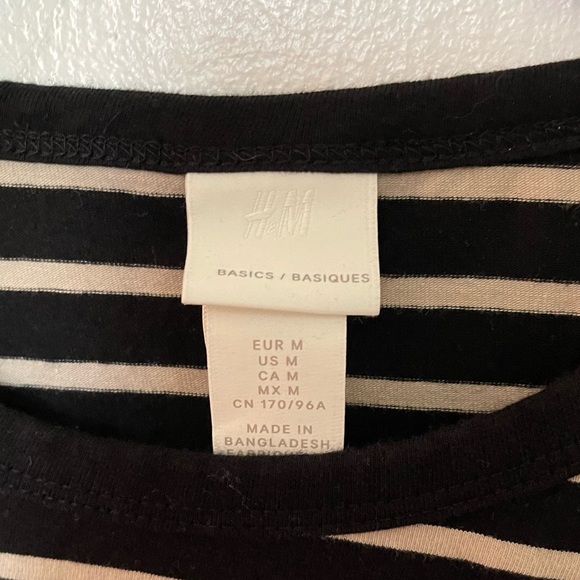 H&M striped basic tee - Picture 2 of 3